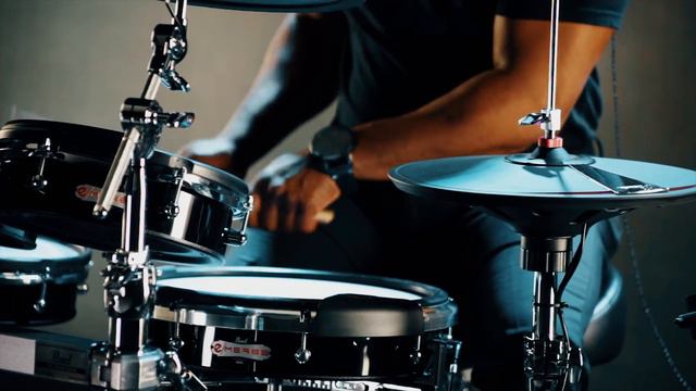 Pearl eMERGE Kit Demo ft. Terence Higgins смотреть онлайн