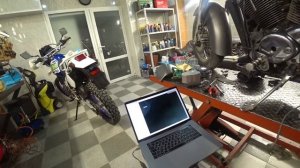 Honda Shadow 400 (регулировка клапанов)