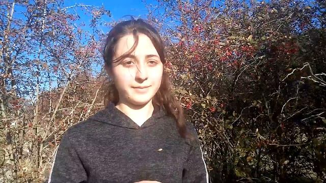 ГОРСТЬ БАРБАРИСА. ШКОЛЬНИЦА АМИНАТ АЗАМАТОВА ПИШЕТ СТИХИ, ХОЧЕТ СТАТЬ ОФТАЛЬМОЛОГОМ. АТА ДЖУРТ-09 смотреть онлайн