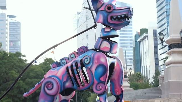This is Day of The Dead Parade in Mexico City (Día De Muertos) смотреть онлайн