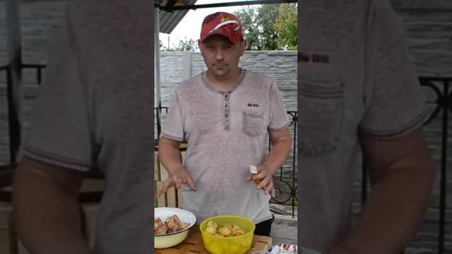 Вкуснейший картофель, не спеши при обжарке добавлять специи! С Димасом??? смотреть онлайн