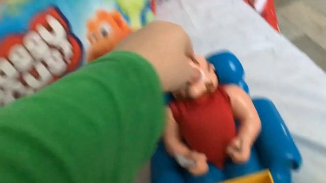 (MOST VEIWED VIDEO!!!!!) Gassy Gus Celebrates New Year’s Day (FIRST VIDEO OF 2022) смотреть онлайн