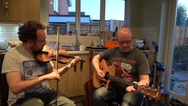 Fiddle And Guitar (jigs): Tom Billy's / Tar Road To Sligo / Humours Of Ennistymon