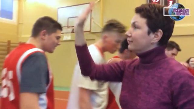 БК-64: Баскетбольный клуб лицея смотреть онлайн