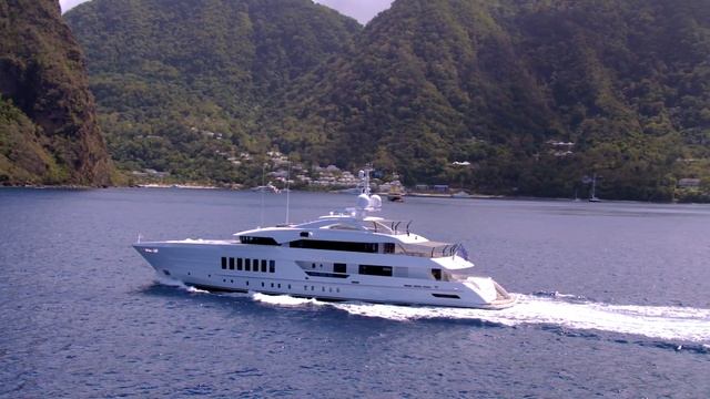 Heesen 55-metre FDHF MY Laurentia official video смотреть онлайн