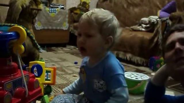 песня про коня в исполнении 2-х летнего певца смотреть онлайн