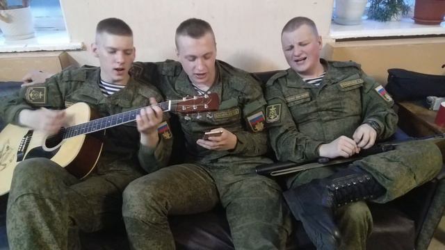 Пели ради прикола, спонтанно! Под гитару, о любви! Армия! г.Североморск смотреть онлайн