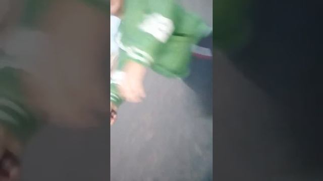 Убегаю от собак с друзьями 1часть смотреть онлайн