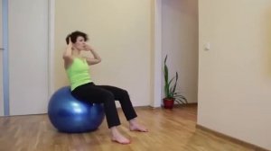 Фитбол -фитнес мячь при частых болях в спине!