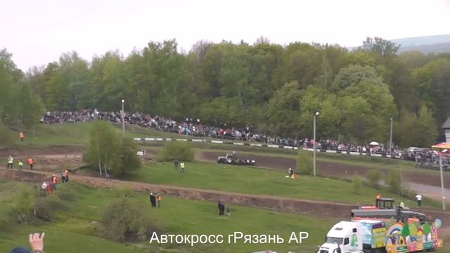 Автокросс День Победы 2014 2-финал зил 130 смотреть онлайн