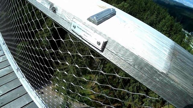 ТРОПА КРОНАМИ ДЕРЕВЬЕВ КРКОНОШЕ – КОРМЛЮ БАРАШКА – ЧЕРНАЯ ГОРА смотреть онлайн