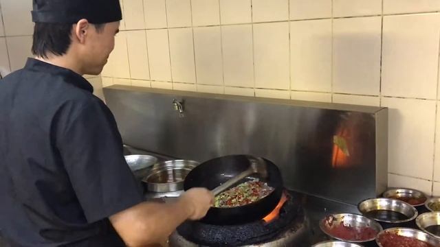 Lagman (Лагман, дунганская лапша) by Chef Eldar Kabiri смотреть онлайн