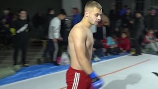 Комар против Настоящего Борца смотреть онлайн