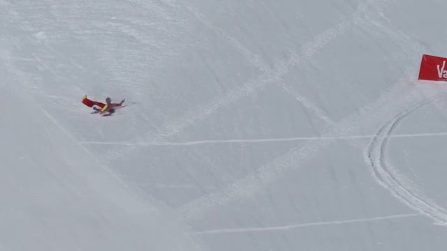 High Speed Ski Crash in 4K - Simon Billy Vars 2017 from the 245kmh start. смотреть онлайн