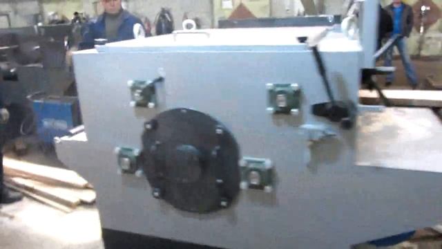 Кромкообрезной станок MKS-1000 смотреть онлайн