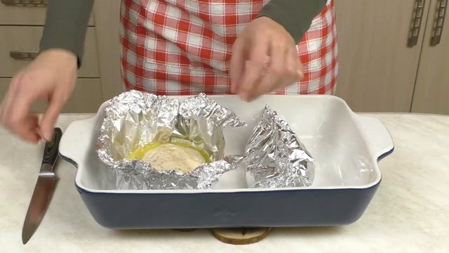 Салат Цезарь с курицей. Очень вкусно! смотреть онлайн