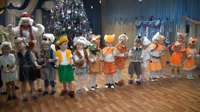 Новогодний утренник смотреть онлайн