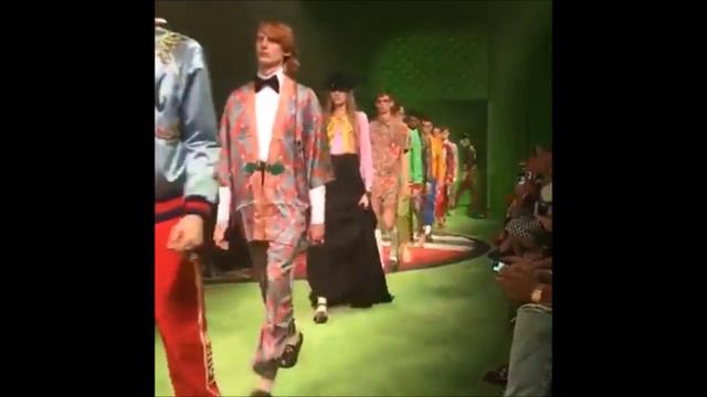 Gucci Hell March смотреть онлайн
