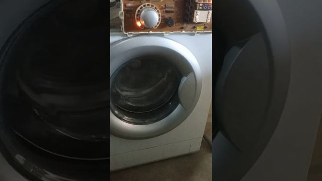 Стиралка LG нет отжима все бонально просто. смотреть онлайн