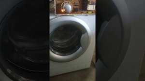 Стиралка LG нет отжима все бонально просто.