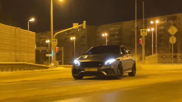 6.3 AMG Черная машина смотреть онлайн