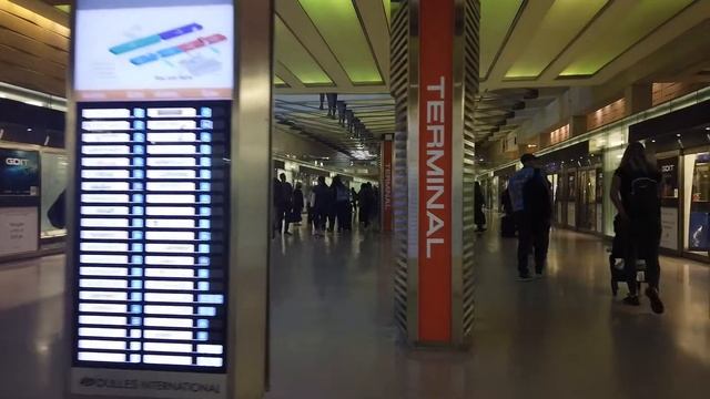 Washington DC Dulles International Airport and Terminal Connection Train walking tour | IAD Airport смотреть онлайн