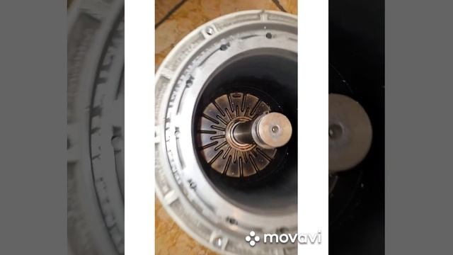 Электродвигатель ZIEHL-ABEGG RE40P-4DK. 7Q1R замена подшипников