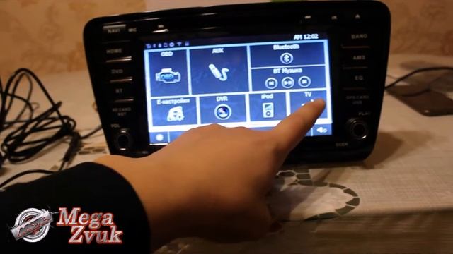 Штатное головное устройство фирмы MegaZvuk для SKODA OKTAVIA/RAPID (W2-D8200S) смотреть онлайн