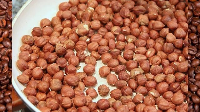 ПЕЧЕНЬЕ С КАРАМЕЛЬНЫМИ ОРЕХАМИ смотреть онлайн