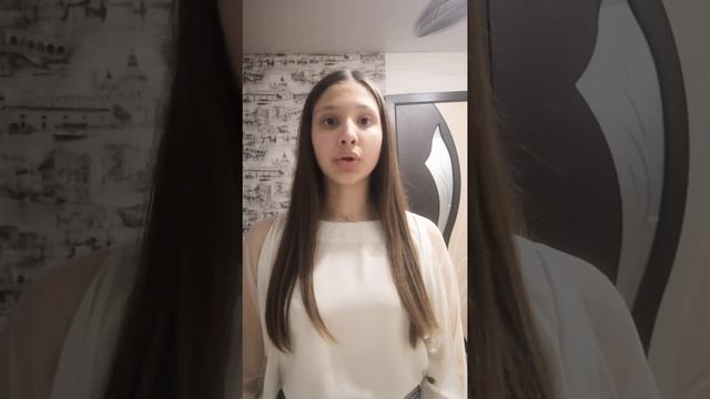 Карпушева Александра. Афанасий Фет "На заре ты ее не буди". #олюбвинародномязыке смотреть онлайн