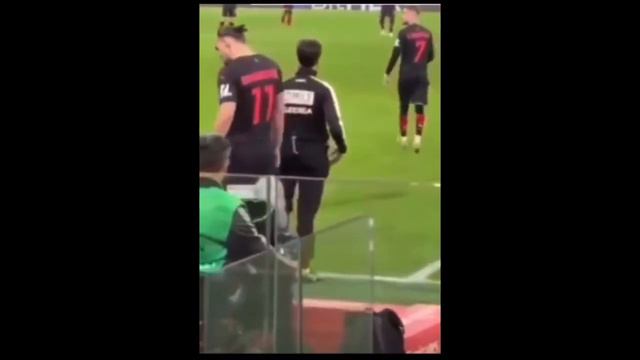 TOP 9 FOOTBALLERS TAKING SNUS (PROOF) смотреть онлайн