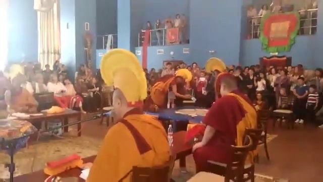 Тибетские монахи в Астрахани смотреть онлайн