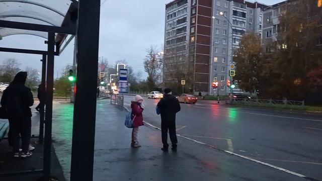 Пятница 13 / У нас теперь есть остановка на Крауля / Чудеса