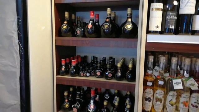 Венгрия.  Хевиз.  Магазин 