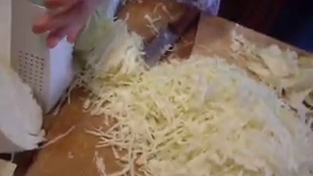 Как быстро накрошить капусту смотреть онлайн