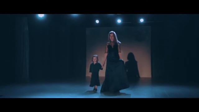 Новогодний Детский бал 2016. Звездные гости TOP SECRET kids в показе Екатерины Бутаковой смотреть онлайн
