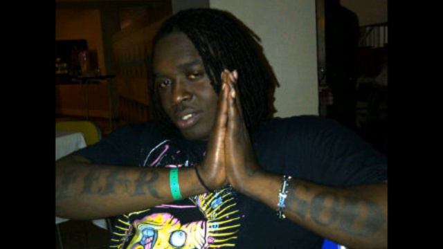 Jah Vinci Ft IQ - Weh Mi Ago Do [Frenz For Real] AUG 2012 смотреть онлайн