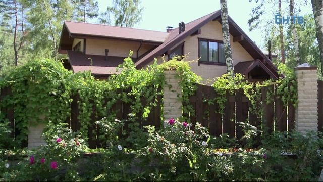 Дачная гармония у Александровского озера смотреть онлайн