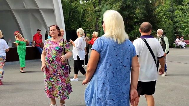ХЕЙ, ЦЫГАНЕ! ТАНЦЫ ХАРЬКОВ УКРАИНА АВГУСТ 2023 смотреть онлайн