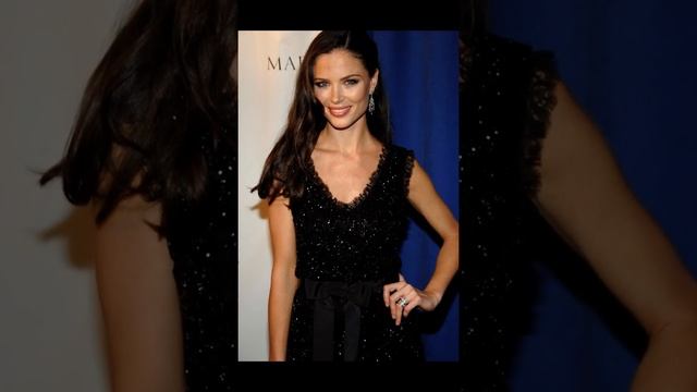 Джорджина Чэпмен (Georgina Chapman)