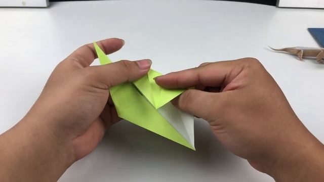 How to Fold Frilled Lizard - Frilled Lizard Origami Tutorial by Hoang Tuan смотреть онлайн