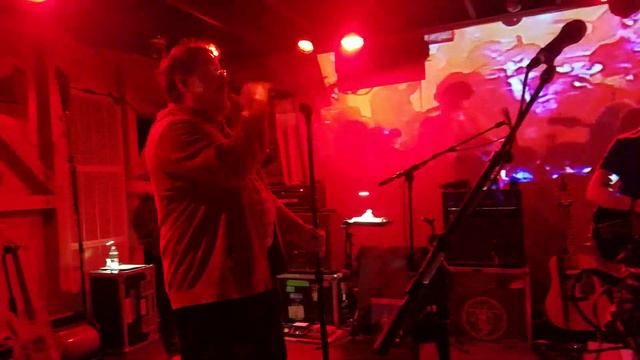 They Might Be Giants - Robot Parade [live at Daryl's House 12-30-18] смотреть онлайн