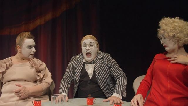 Show LoDka. Created and performed by the artists of Theatre Semianyki and Natalia Parashkina смотреть онлайн