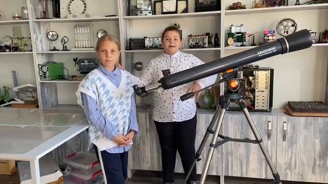 Стихотворение "Грусть кота" читают Давыденко Ангелина и Абрамова Анна смотреть онлайн