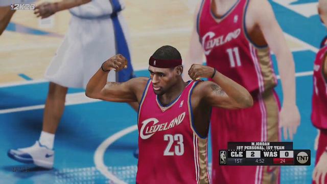NBA 2K23 (2K14 REMASTERED) Rookie Lebron James greets Michael Jordan wizard with a DUNK🔥 смотреть онлайн