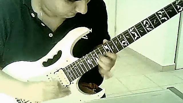 Warming up with metronome in EMaj Blues scale .wmv смотреть онлайн