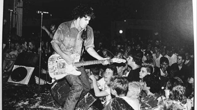 Vic Bondi - Healing Moon (1989)