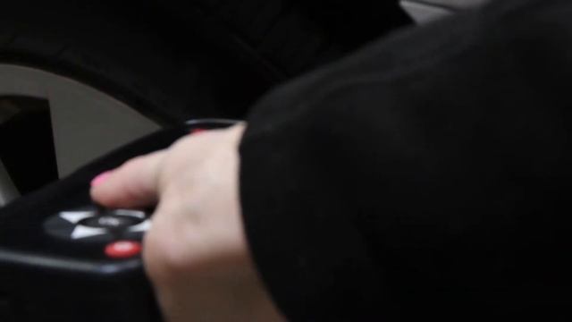 Toyota TPMS reset, OBD relearn смотреть онлайн