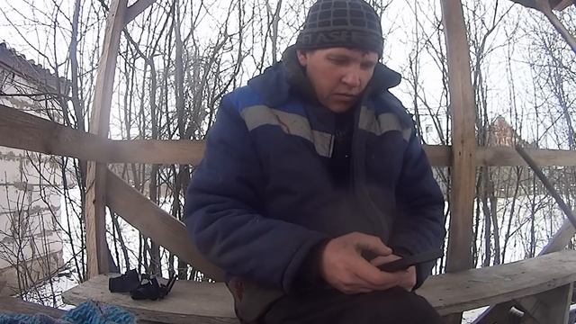 Вот так  исчезают куры!строю навес!отвечаю на комментарии.