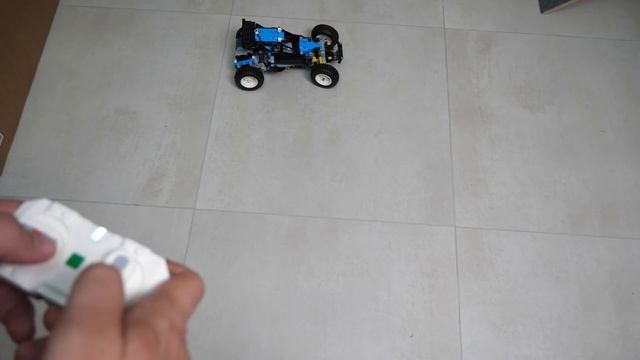 Remote control for Control+ sets without an app/smartphone - Pybricks смотреть онлайн